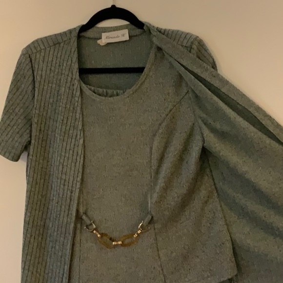 Two pice pant outfit - Picture 3 of 4